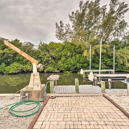 Home with Dock, Pool, Kayaks Walk to Palma Sola Bay Bradenton Dış mekan fotoğraf